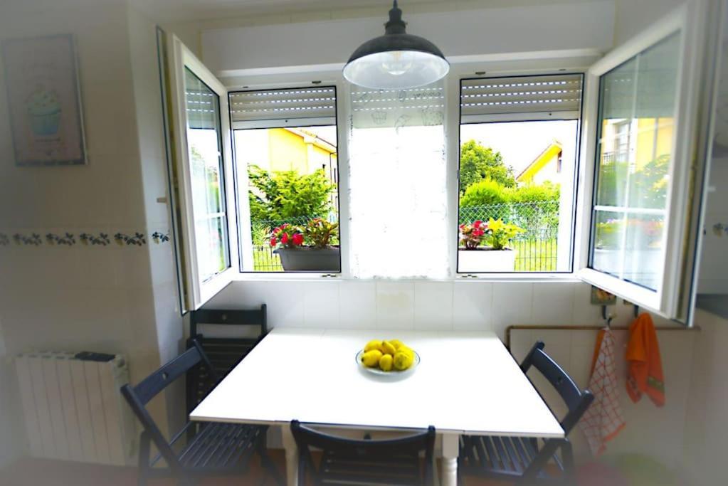 Chalet Junto A Playa De ซวนเซส ภายนอก รูปภาพ